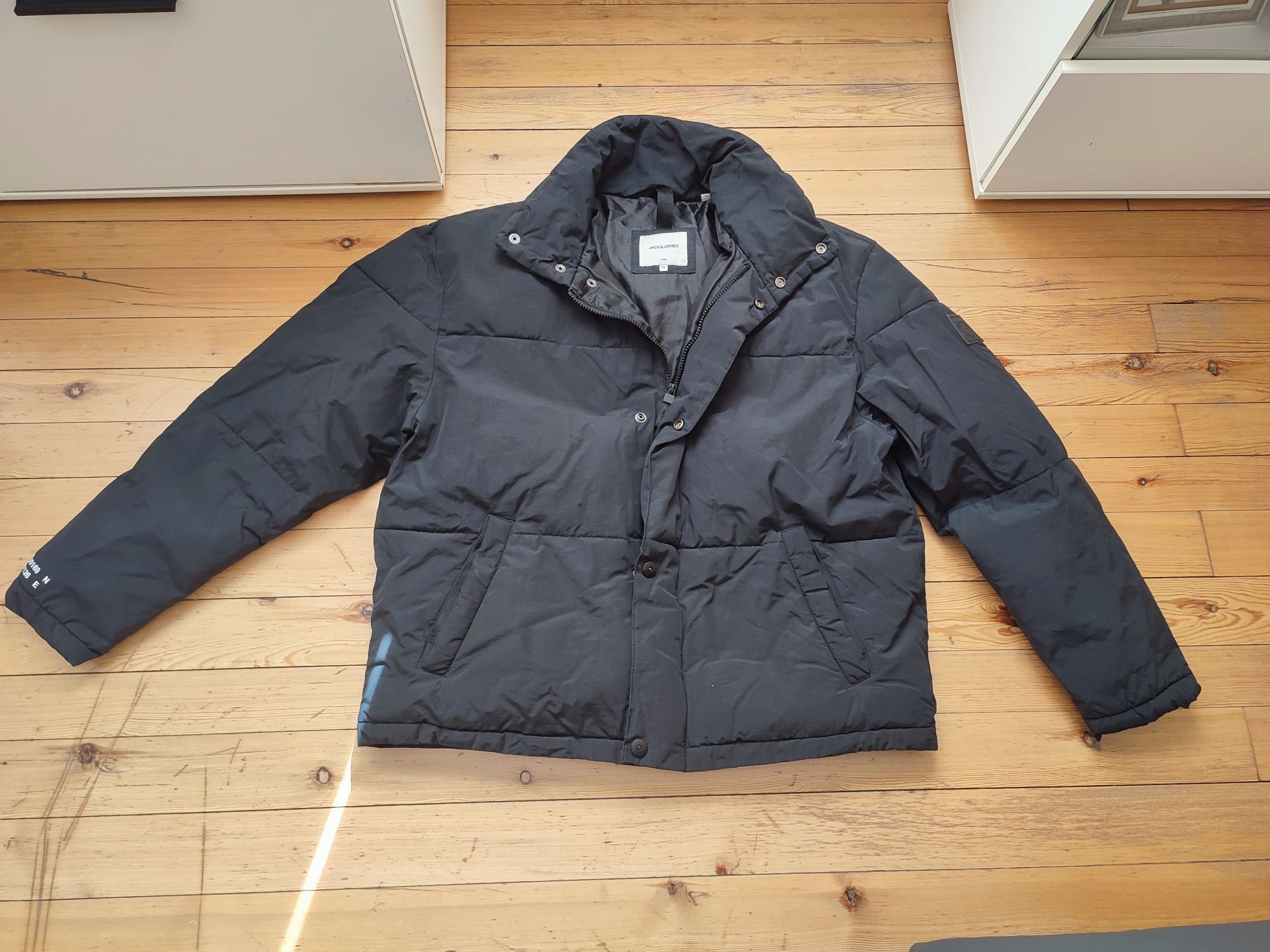 Зимно мъжко яке JACK & JONES