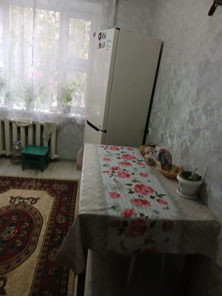 Степной-4, дом-13. Сдаю 3-комнатную квартиру.