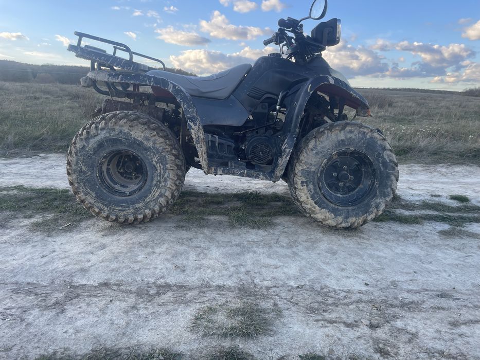 Vand atv  de 200 cc