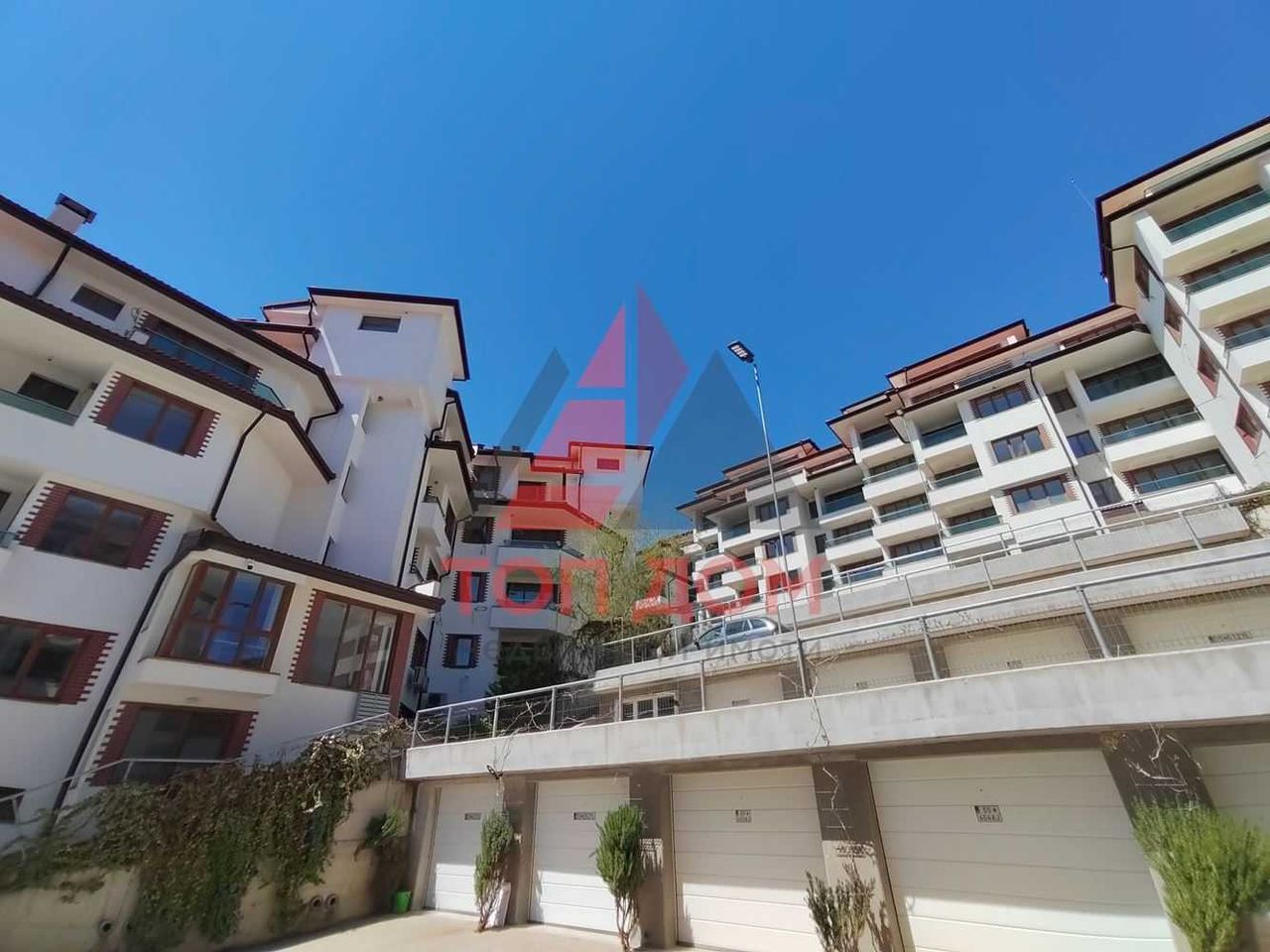 Дава се под наем Двустаен апартамент в Варна, Виница - 70 кв.м за 510 € - Снимка #12