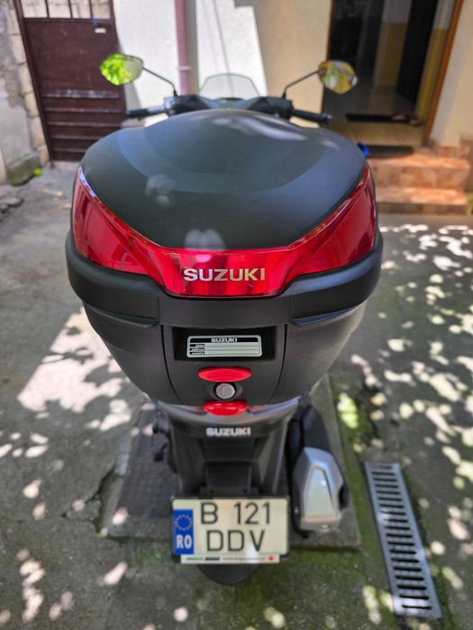 Scuter Suzuki Burgman 124cc