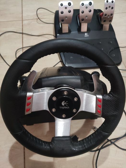 Volan pedale schimbător Logitech g27 g29 perfect funcțional