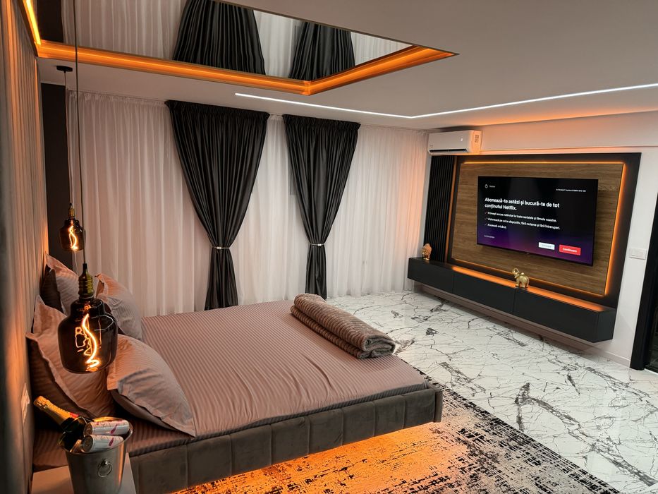 Garsoniera lux regim hotelier