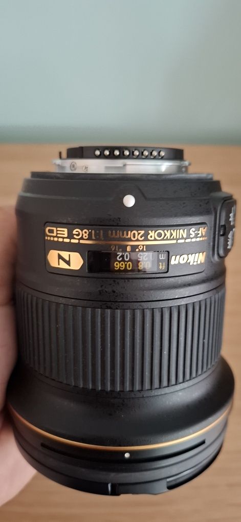 Obiectiv Nikon 20mm 1.8 G ED