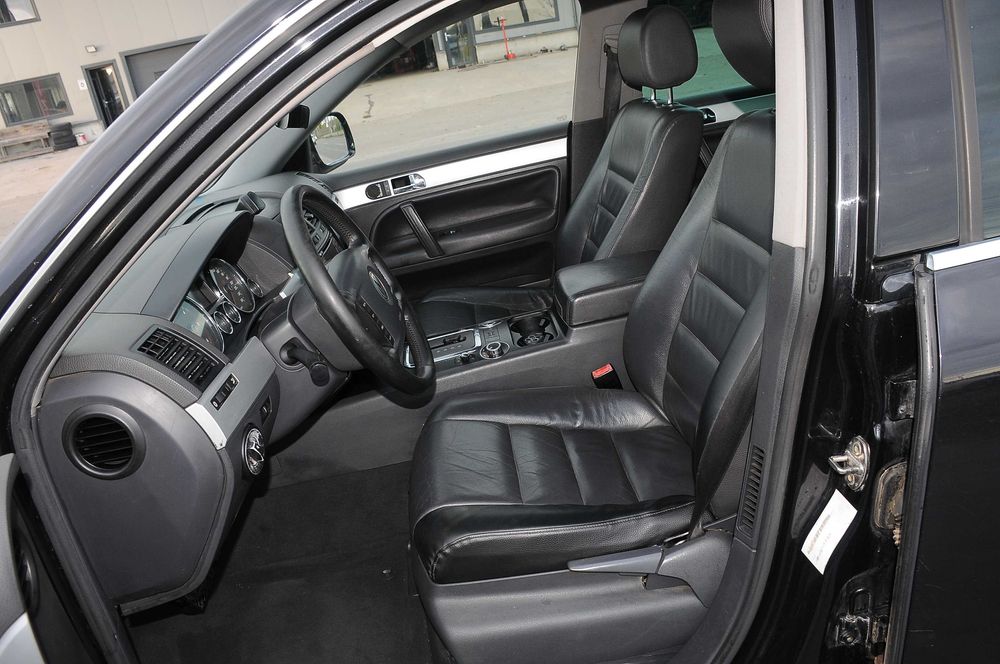 VW Touareg 2005 3.0TDi 224 CP E4 4x4 CutieAut Clima Piele Navi Xenon