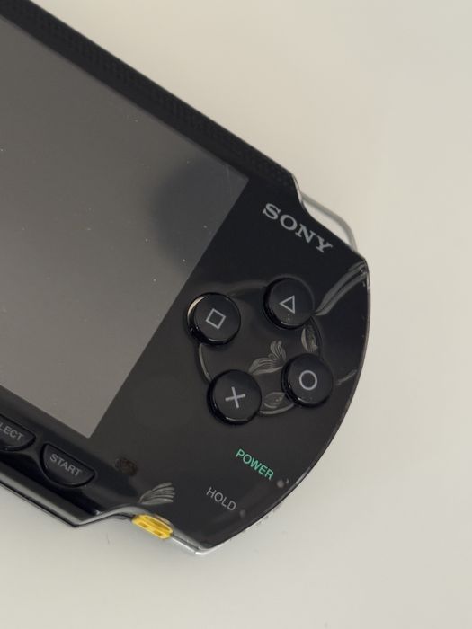 Sony Playstation Portable PSP 1004 portabil defect