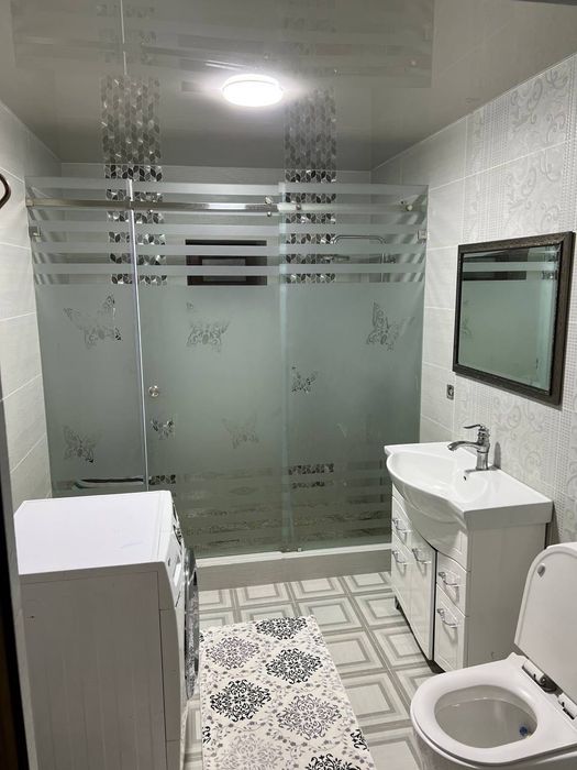 Сдаётся дом в Яккасарайском районе 10 комнат укомплектован с ремонтом