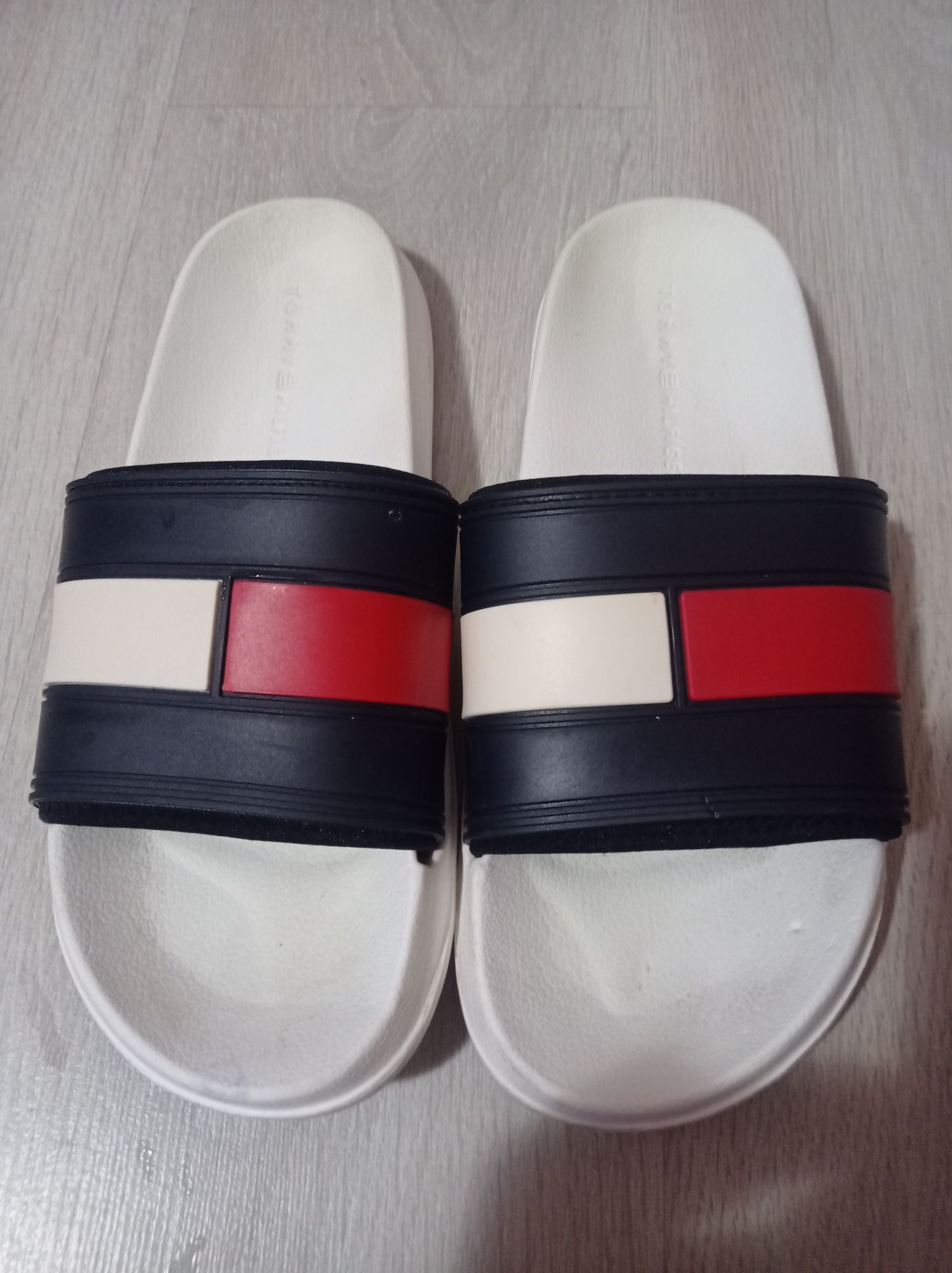 Papuci Tommy Hilfiger nr 41-42