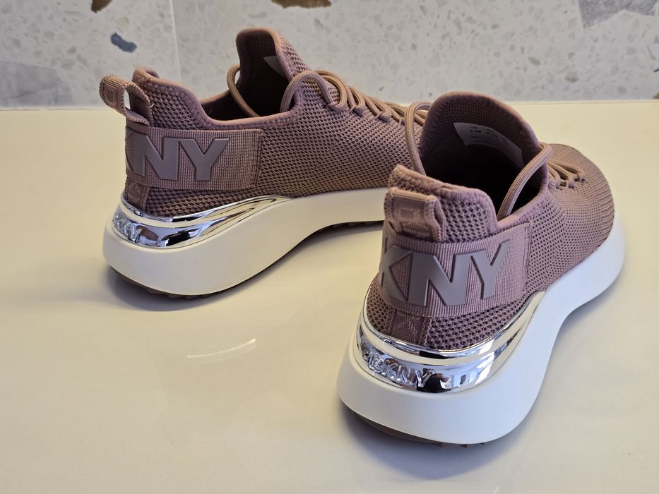 DKNY - sneakers 40.5