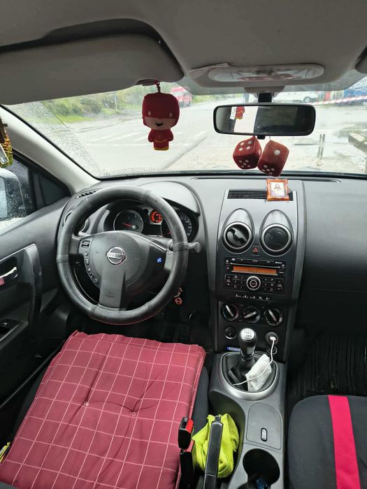VAND NISSAN QAHQAI  af2009  15 diesel  78kw  194000km   RO-HD