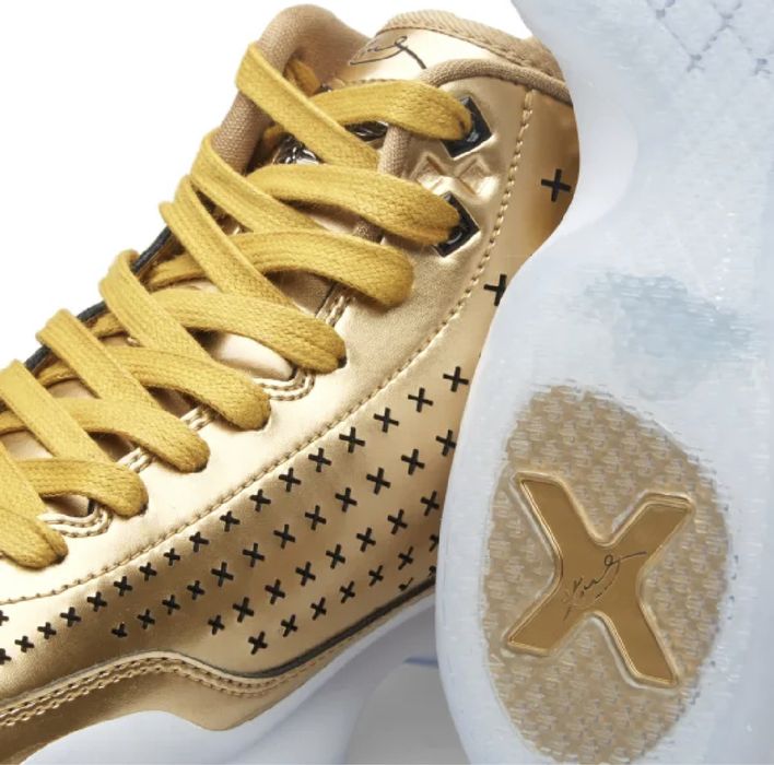 Nike Kobe X Mid EXT LIQUID/Metallic GOLD номер 43