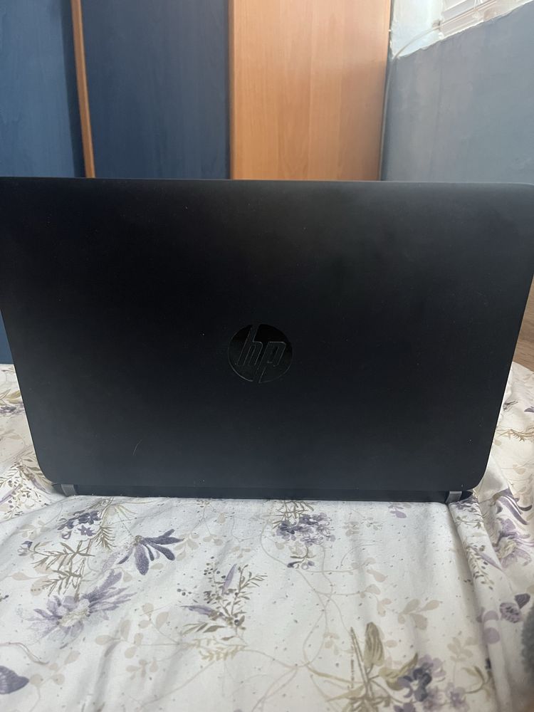 Лаптоп HP Probook 430
