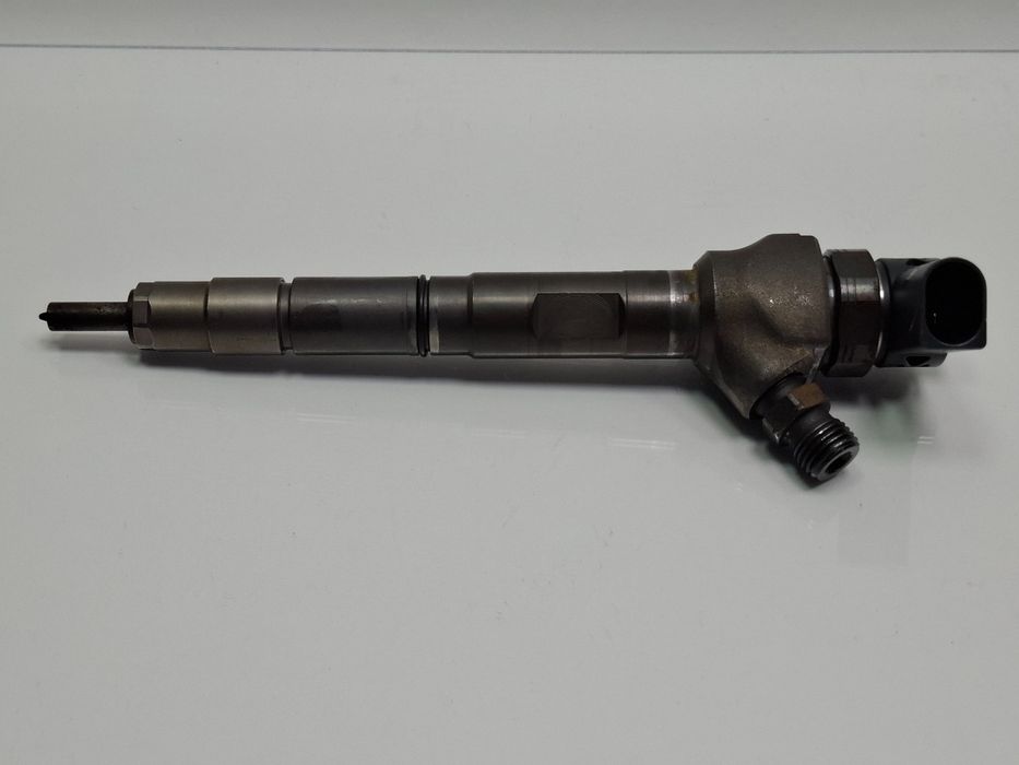 Injector AUDI A3 Sportback 8VA, 8VF 2012 - > TDI CLHA 04L130277G