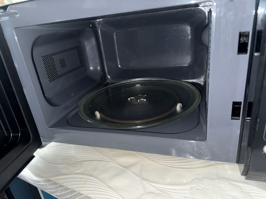 Продам микроволновку в идевльном состоянии