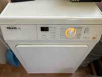 Сушилня Miele SoftTronic Т4363 - Пчелна пита