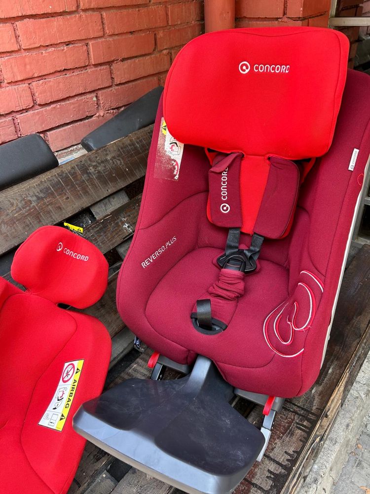 Продавам детско столче за кола Concord Reverso Plus