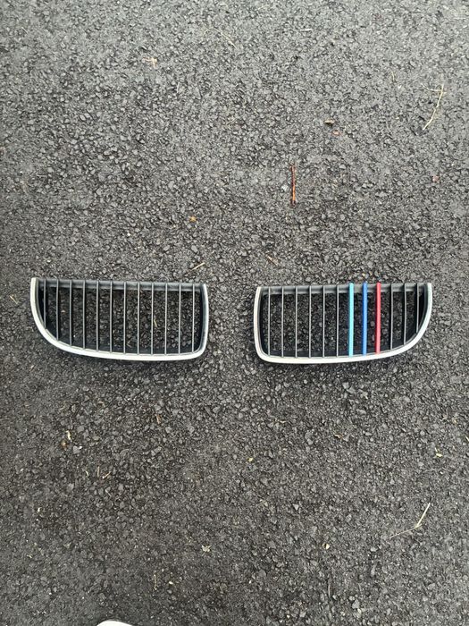 Предна решетка BMW E90(до 2008)