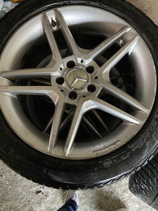 Roti Mercedes Amg
