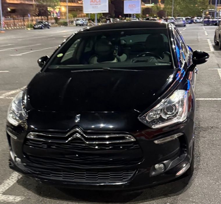 CITROEN DS5 Hybrid4 2014