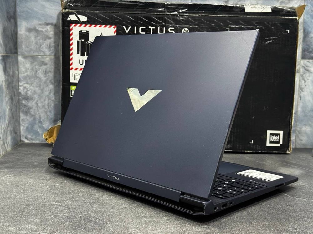 HP Victus 15 i5-13500H/16/1TB SSD NVMe/RTX 4050 6GB