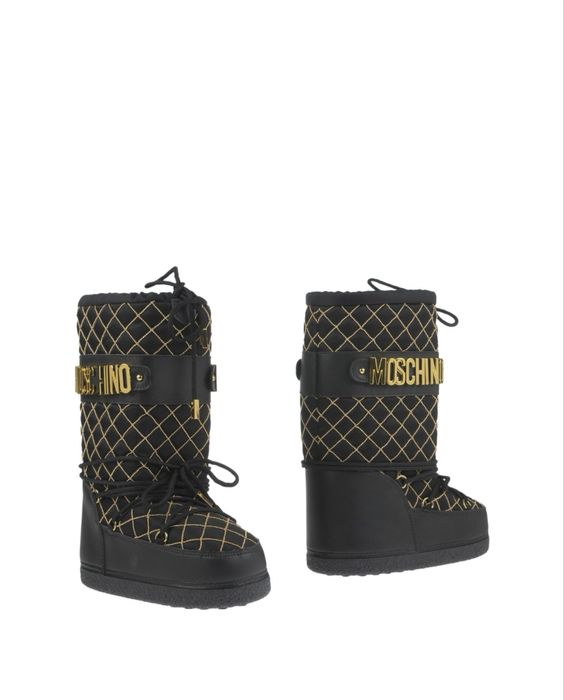 Теплые дутики Moschino