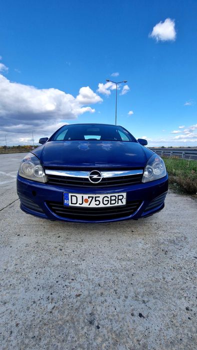 Opel astra H Gtc