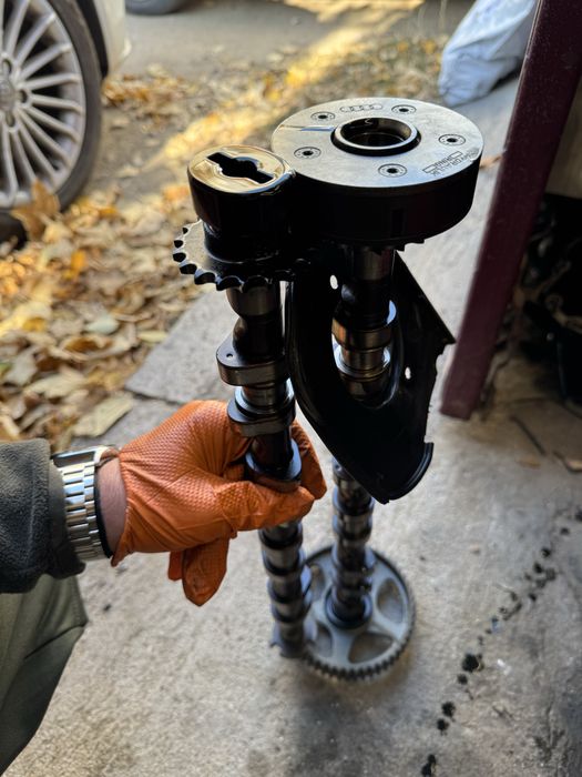 Разпределителни валове от 2.0 фси 150 кс 2.0FSI