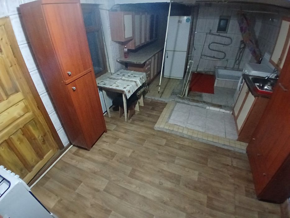 Сдам времянку  2х комнатную