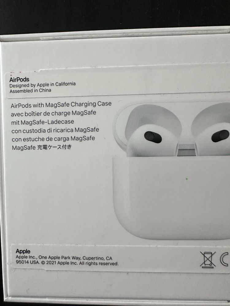 Apple Airpods 3 Gen Lighting Magsafe