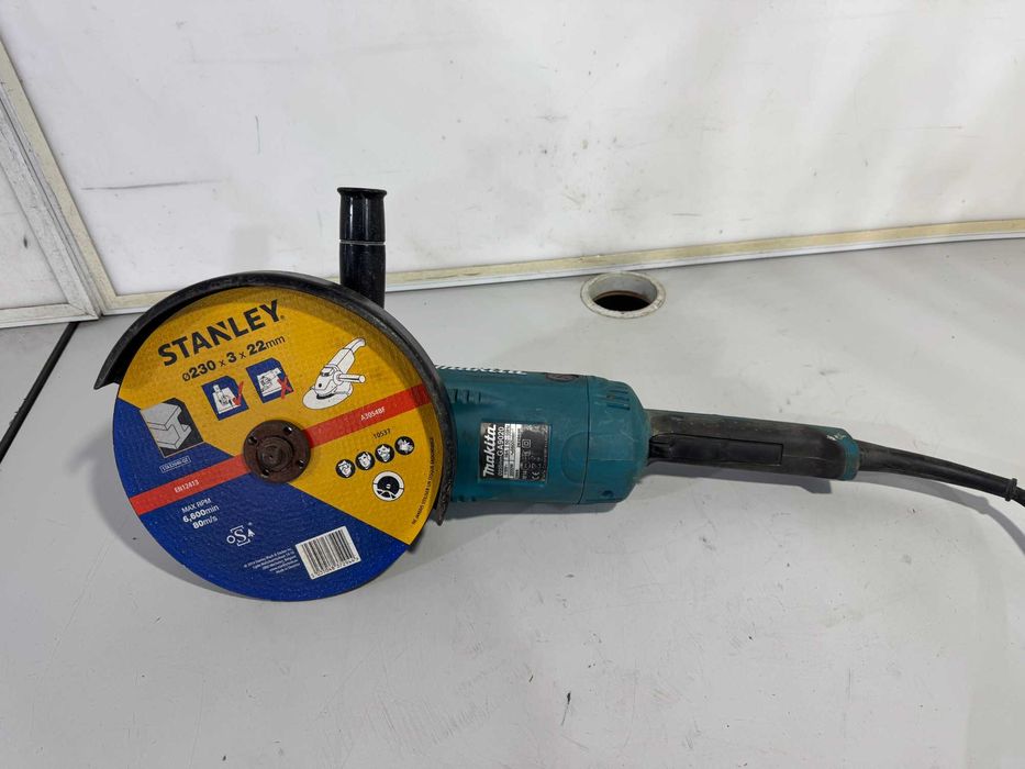 Ъглошлайф - Makita 2000 W / 110V / 230mm