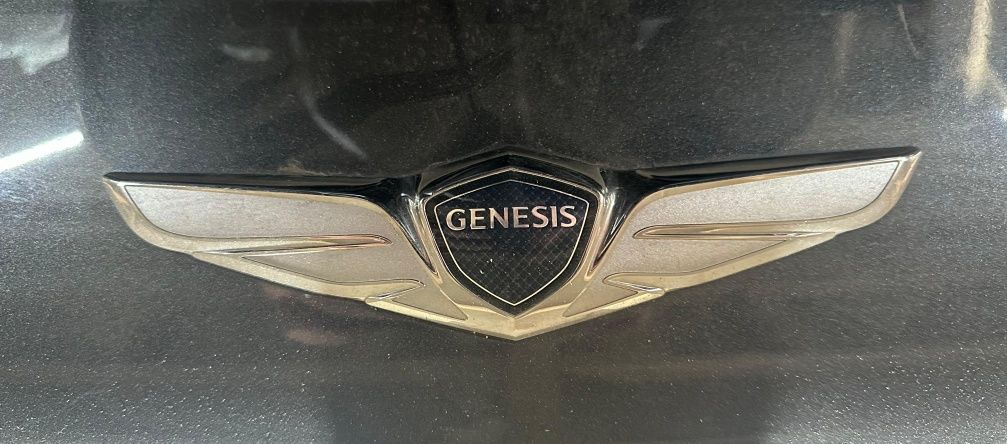 Капот бампер решетки фары на Genesis G80 GV80