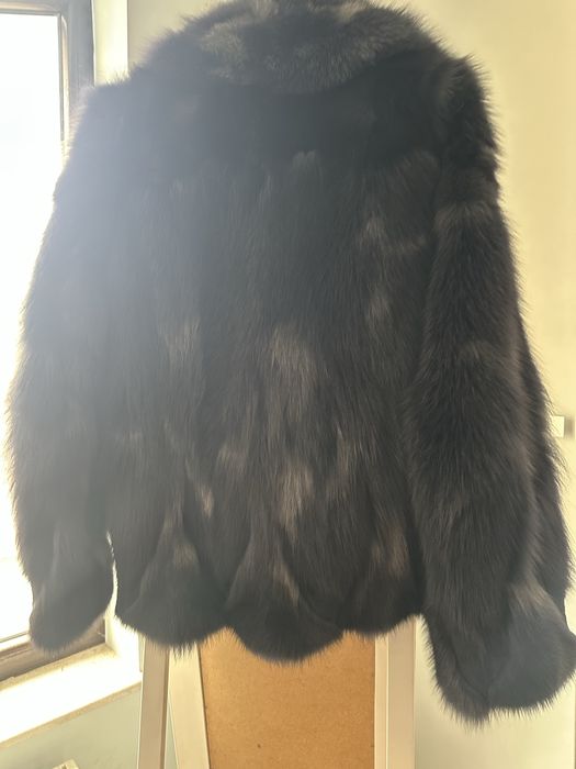 Blană naturală vulpe de culoare neagră cu inserții gri, marime 42/44