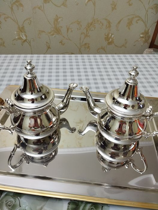 Мельхиоровый чайник