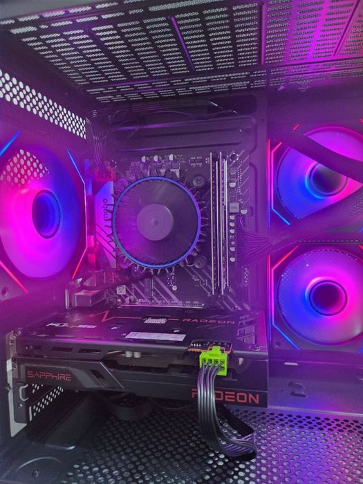 Игровой ПК Intel i3 12100F / RX 6600 8 gb / 8x2 GB / NVMe SSD 256 GB