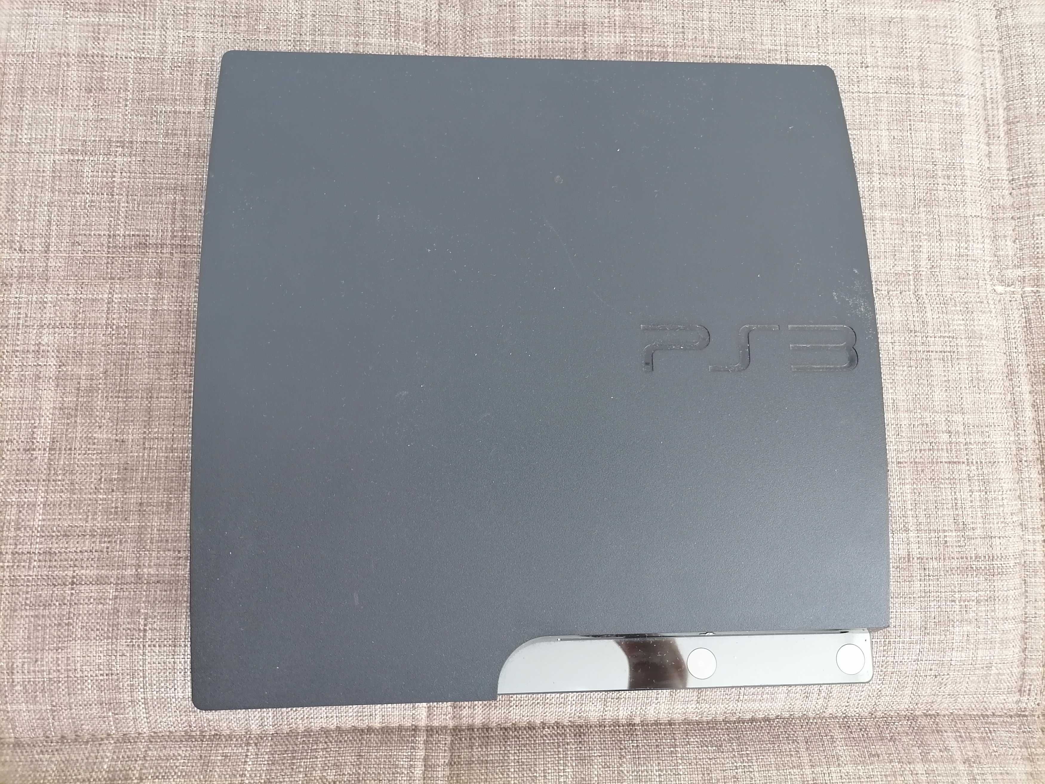 2 Броя Playstation 3 и Playstation 3 Slim  + 19 Игри