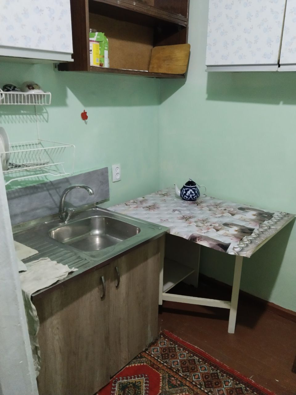 Юнусобод 2 кварталда 1 хона уй угил болаларга ижарага берилади