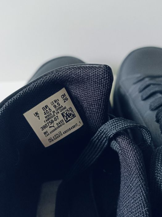 Adidasi Puma mărimea 40