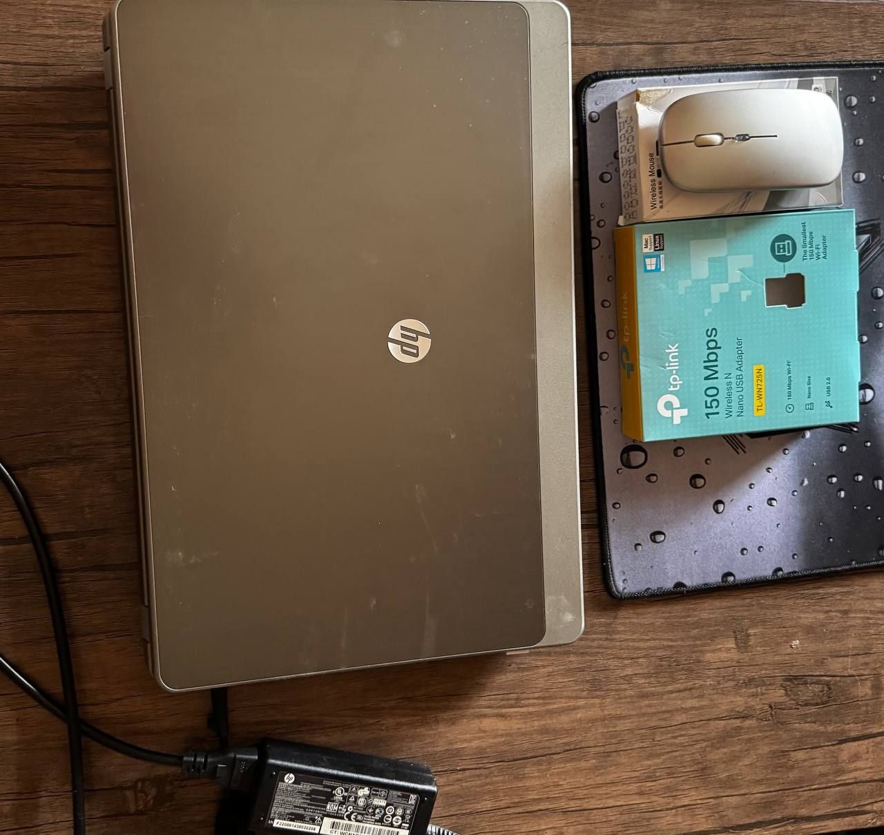Ноутбук hp i3 комплект + wifi и беспородная мышка