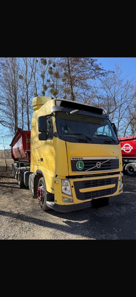 Cap Tractor Volvo Fh 12 460