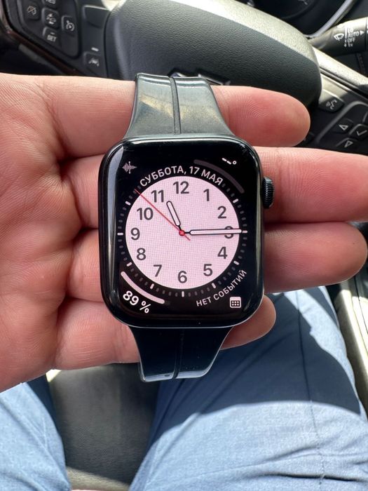 Apple watch 8. 45 mm