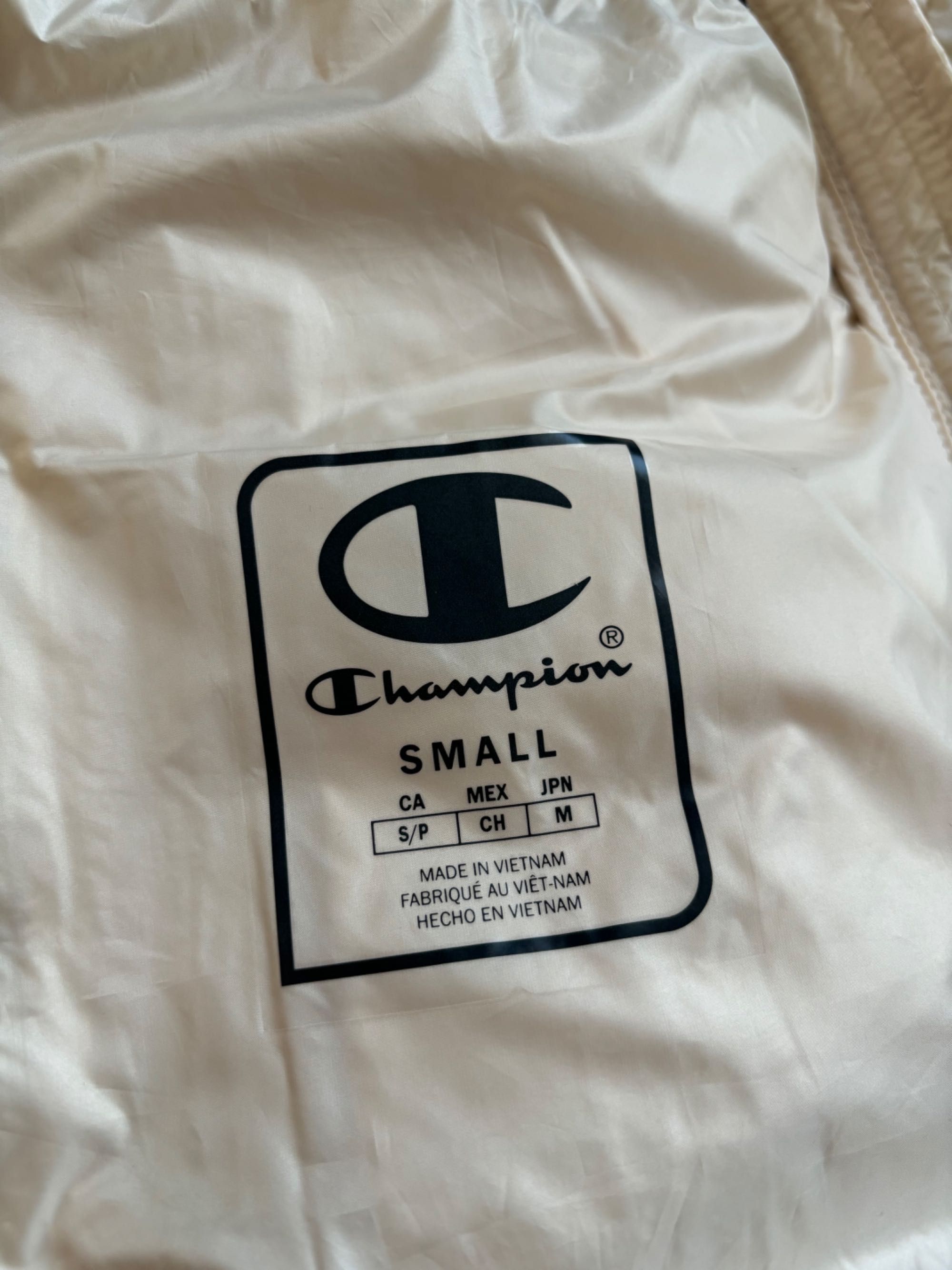Дамско яке champion