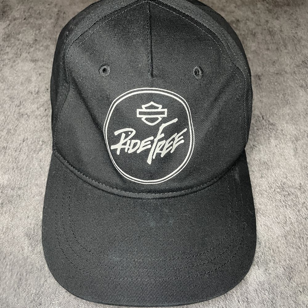 Șapcă vintage neagra originală Harley-Davidson “Ride Free”