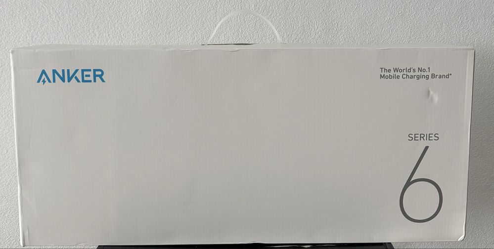 Docking Station Anker 675 USB-C (12-in-1) Sigilat