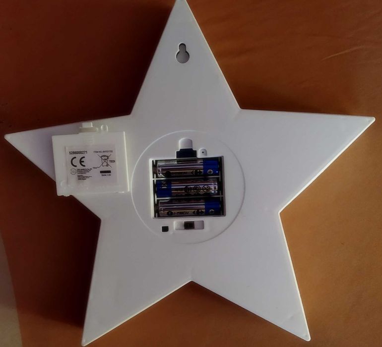 Stea cu LED  infinity mirror + felinar LED din metal și sticlă .