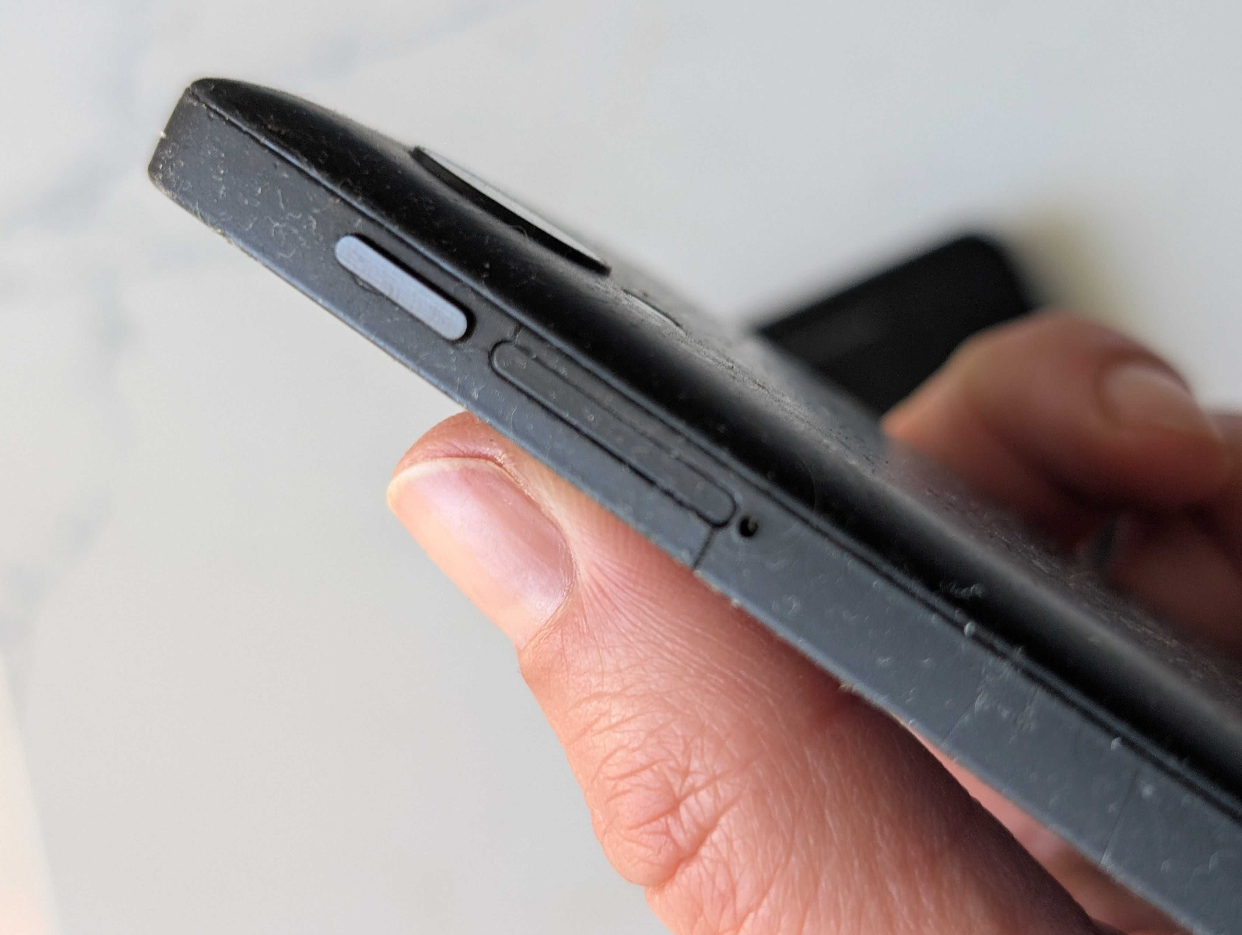 Google Pixel 2 и LG Nexus 4