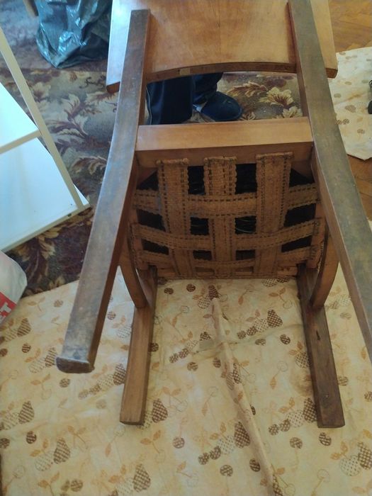 Холна маса масивна -орнаменти дърво резба--Масивни мека мебел столове