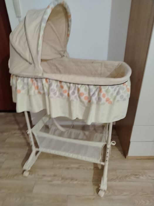 Продам кроватку детскую 10 , 000 тг