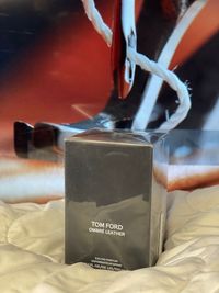 Parfum Tom Ford Ombre Leather Sigilat