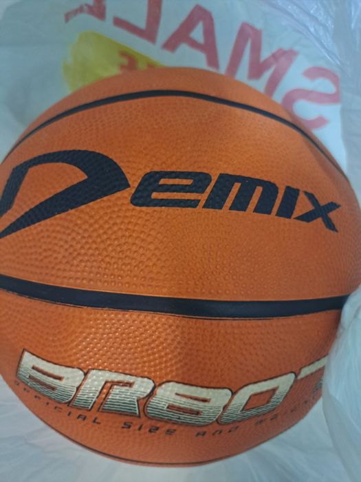 Баскетбольный мяч