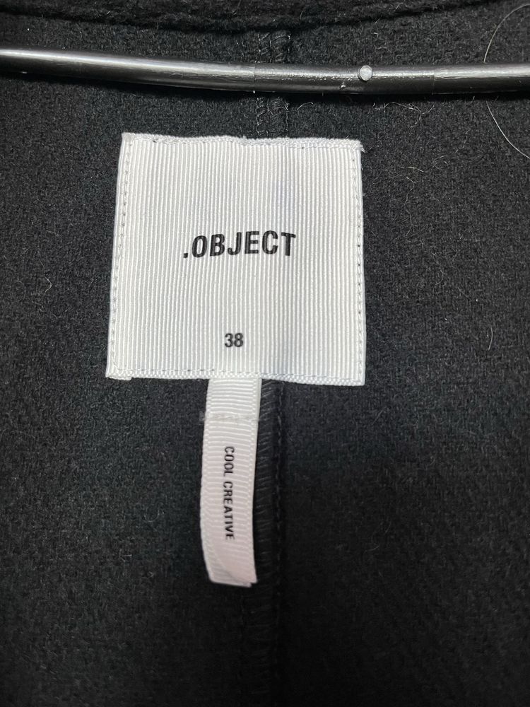 Зимно палто OBJECT.